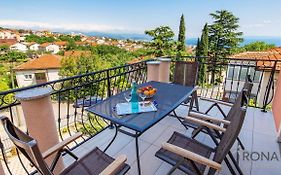 Rona Apartments Smokva
